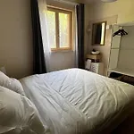 6 Personnes Dans Un Ecrin De Verdure Avec Vue Semesterbostad *