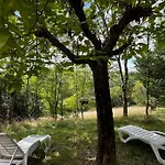 6 Personnes Dans Un Ecrin De Verdure Avec Vue * Agnac